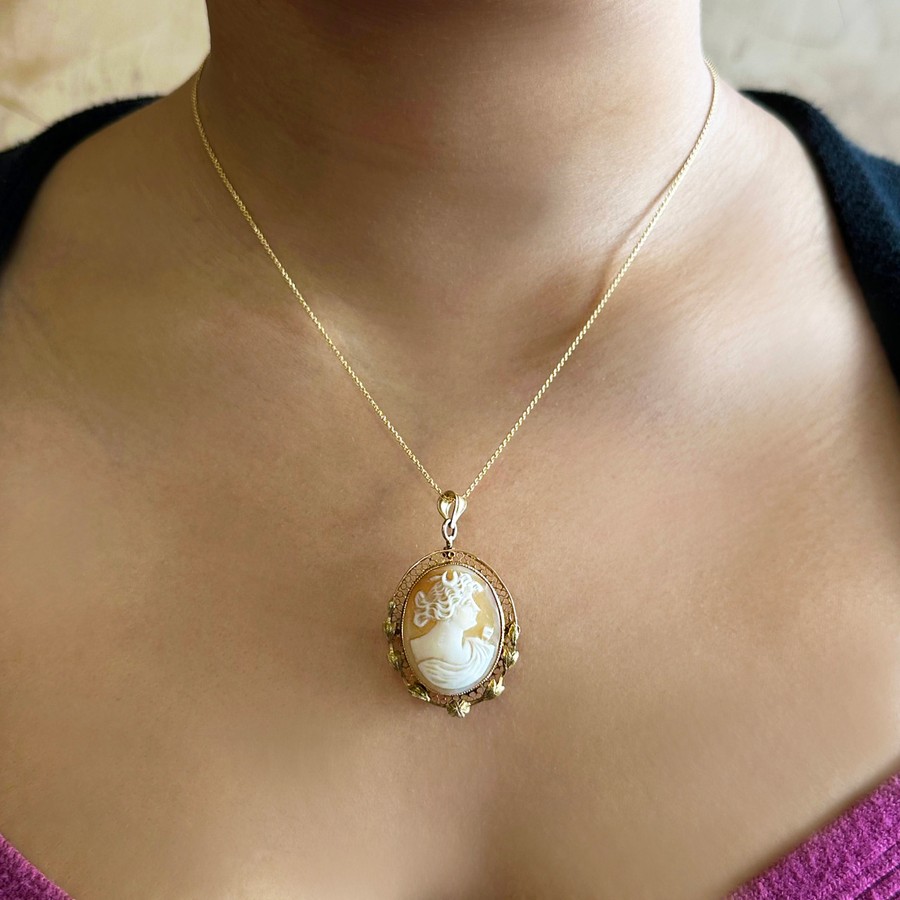 Antique and Vintage 14k Gold Cameo Brooch: A Timeless Treasure